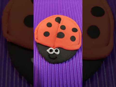 ladybug #playdough 🐞 #playdoughcrafts #artandcraft #playdoughthings #shorts