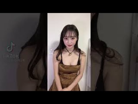 [ティックトック]細身なのにおっぱいでかい？！？！/TikTok