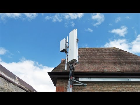 Rooftop Tour: Vodafone UK Ericsson 5G Architecture with AIR6488 Massive MIMO