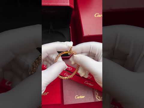 Unboxing Video P 3/3 | Clash de Cartier Bracelet Rose Gold Medium model