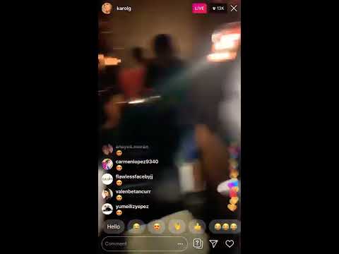 Anuel, Karol G, En vivo entrada al concierto en paraguay 🇵🇾 con mas de 35 mil personas #Culpables