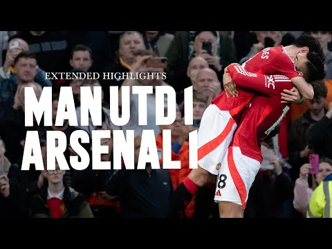 STUNNING Free-Kick 😱 | Man Utd v Arsenal | Extended Highlights