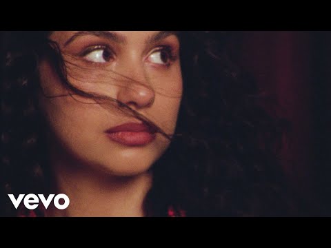 Alessia Cara - Fire (Lyric Video)