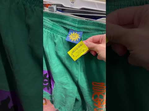 thrift with me at Beacon House Thrift Shop! What I found at the thrift #thrift #thrifting #shorts