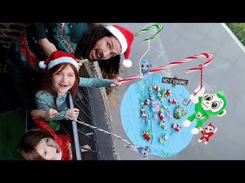 5 FAMiLY CHRiSTMAS CHALLENGES!! Drop Test - Candy Fishing - Rainbow Wheel - Xmas Cool Whip Tree 🎯🔫