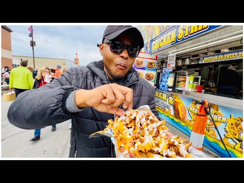 Everything Pumpkin Food Tour: Circleville Pumpkin Show | “Best $3 Pumpkin Pie in Town”