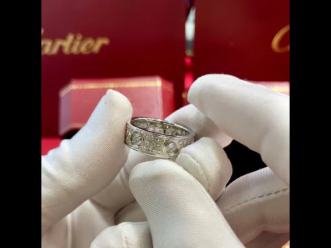 Unboxing Video | Cartier Love Ring, Diamond-Paved White Gold