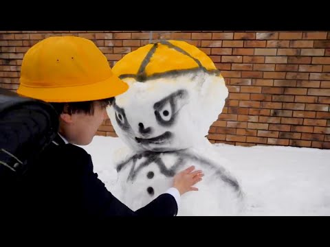 やねすけ雪だるまを作っていたら予想外のアクシデントが！！【バンカラジオ】