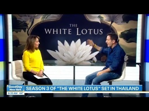 'White Lotus' star Jason Isaacs talks 'double standard' around bathrobe scene questions