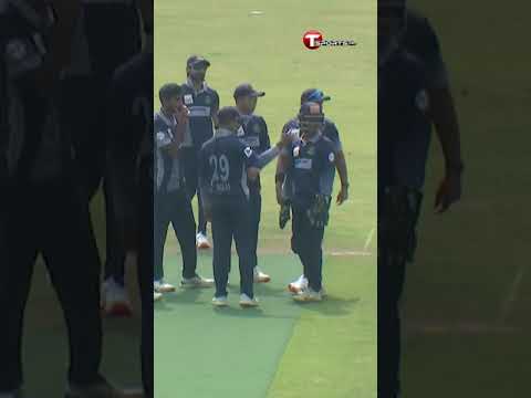 What a ball from Nihad Zaman 💥  #shorts #shortsfeed #shortsvideo #shortsviral #cricket #dpl2025