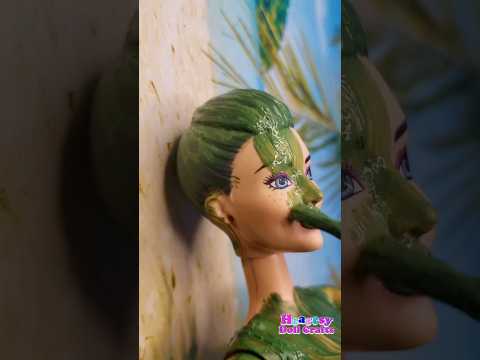 💚 WOW Barbie Makeover from thrifted doll to Green Earth Goddess 🌎 Creative Doll Transformation 😍