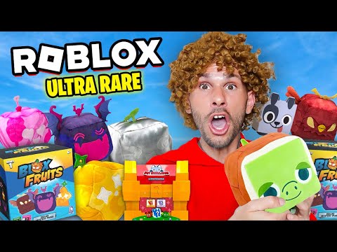 OPENING ROBLOX MYSTERY TOYS! ULTRA RARE !!