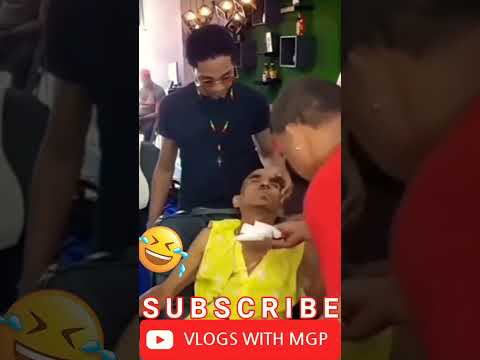 Barber Shop Blood Prank ll #shorts #youtubeshorts #viral #comedy #funny #youtube #video #funnyvideo