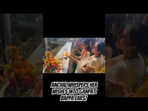 Actress Anchal Sahu whispers her wishes in Ganpati Bappa ears before Visarajan! #anchalsahu