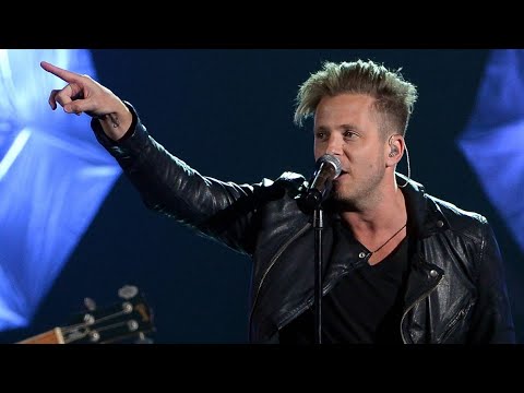 One Republic: 'Counting Stars' (Live Performance at Billboard Music Awards) 4K