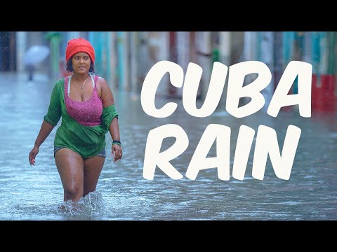 CUBA — Rain Walking Tour 🇨🇺