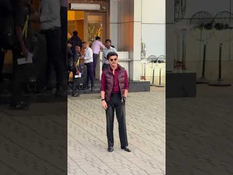 Veer Pahariya Spotted at Airport During Sky Force Promotions