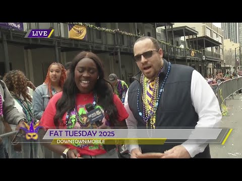 Christina and Ed Live Shot 4