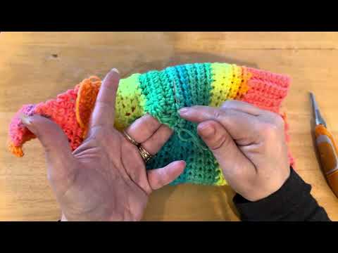 How to weave in yarn ends