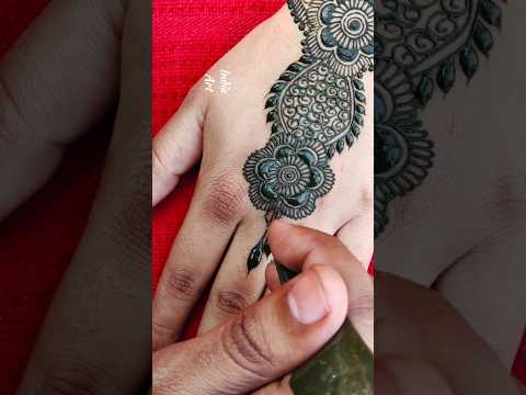 Simple mehndi design for back hand #pushpa #alluarjun #song #youtubeshorts