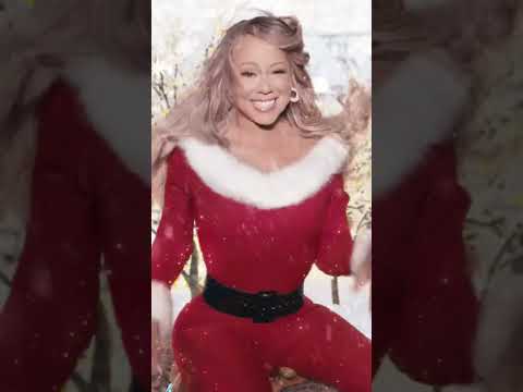 IT’S TIME!!! 🎄☃️ #MariahSZN