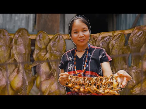 Eating Smoked Frogs with Vietnam's Katu People