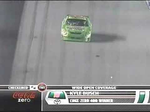 [NASCAR] 2008 Coke Zero 400 Final Restart & Wild Finish