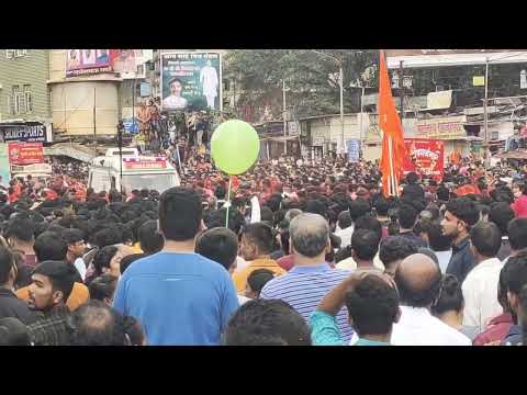 Way For Ambulance At The Time Of Ganesh Visarjan Pune माणुसकीचे दर्शन