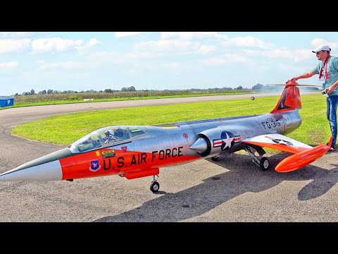 56KG XXXL F-104 STARFIGHTER RC TURBINE JET 1:3 SCALE FLIGHT DEMONSTRATION