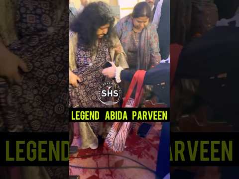 Abida Parveen is a legendary Pakistani Sufi singer known for her powerful voice ❤️ #abidaparveen