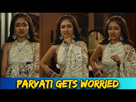 Parineetii : The Bank Person Gives Bad News To Parvati And Ambika, Parvati Gets Worried | Colors Tv