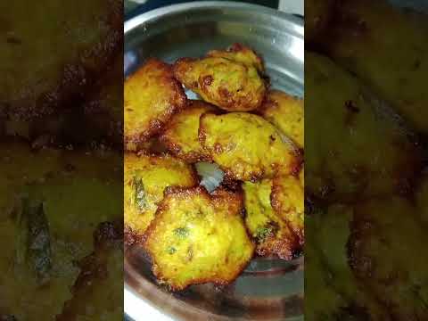 మొక్కజొన్న గారెలు//telangana style #makkagarelu #recipe #telugu #shortsviral