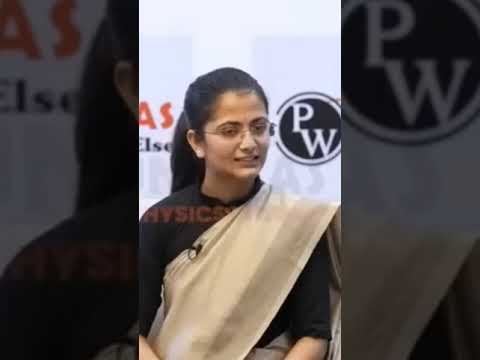 IPS Topper Divya Live Interview  #upsc #liveinterview  #interviews  #2023  #shortsviral