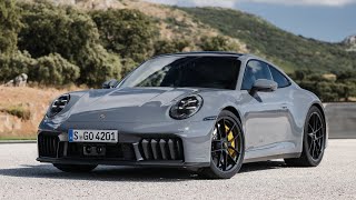 Ordering a 2025 Porsche 911 (992.2) 4k