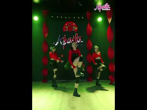 So hotttt 🔥 #tiktokdance #dance #zumbavietnam #abailadancefitness