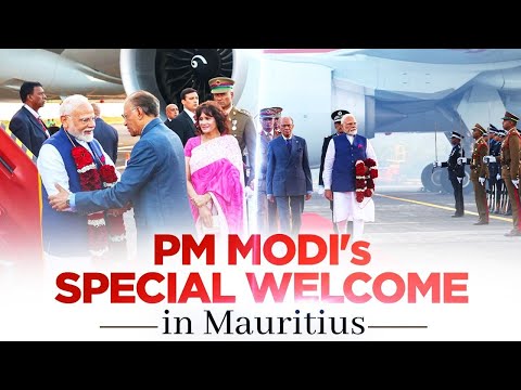 PM Ramgoolam of Mauritius warmly receives PM Modi upon his arrival at the airport