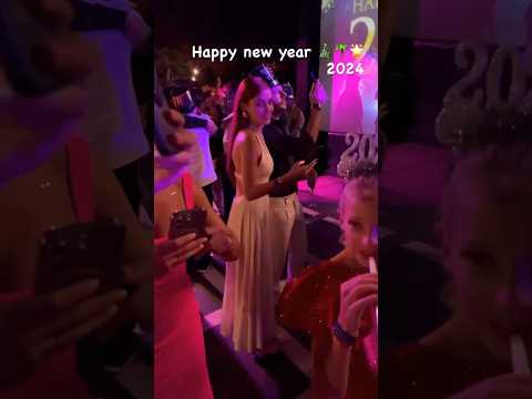 Hande Erçel & her boyfriend Hakan celebrating New Year’s Eve in Bali  #handeerçel #handeercel #hande