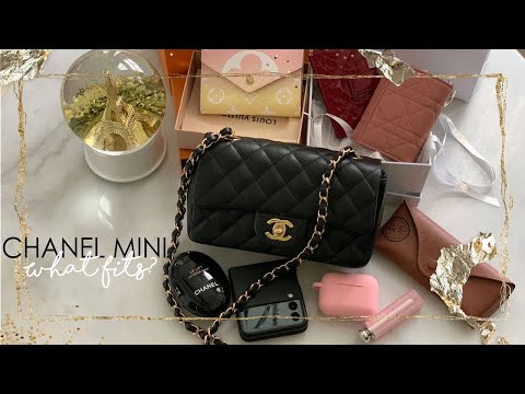 WHAT FITS? | CHANEL MINI