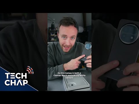 Unboxing the BEST Foldable Phone…EVER!