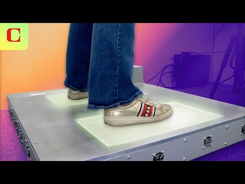 I Tested TSA’s New Shoe Scanner Tech. Things Got Weird