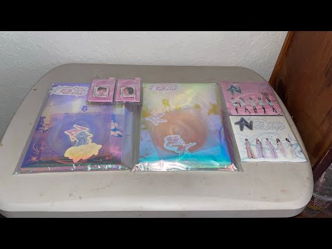 Red Velvet 9th Mini Album Cosmic Unboxing (Photobook, Poster, Smini Ver + Apple Music, & Makestar)