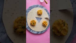 Easy Samosa folding method #viral #trending #ramadanrecipes #vegan #samosa #iftar