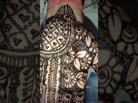 new beautiful front hand easy mehndi design#Mehandi lovers#trending #😱😍