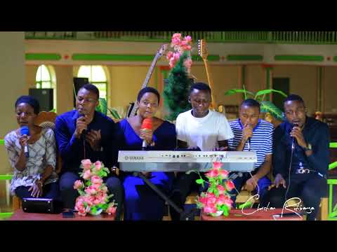 Shimwa by Injiri Bora Choir || Chris and Sifa | Neema's Performance