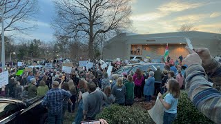 Asheville town hall turns chaotic as Rep. Chuck Edwards faces constituents