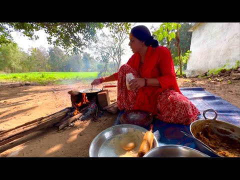 करोड़ों का बिजनेस छोड़कर मां नर्मदा जी के तट पर बन गई संत । पूरन पूरी और खीर की भोजन प्रसाद