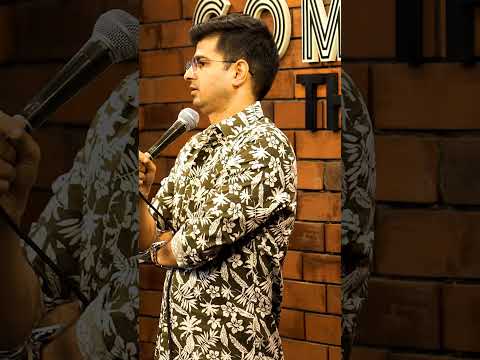 Gurugram mast jagha hai #standupcomdey #comedy #standupcomedyclub #comedyshorts