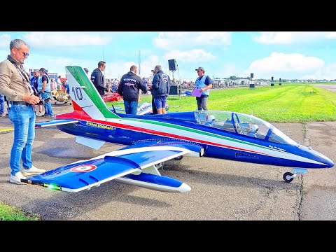 100KG XXXL MB-339 AERMACCHI RC TURBINE JET DEMONSTRATION FLIGHT