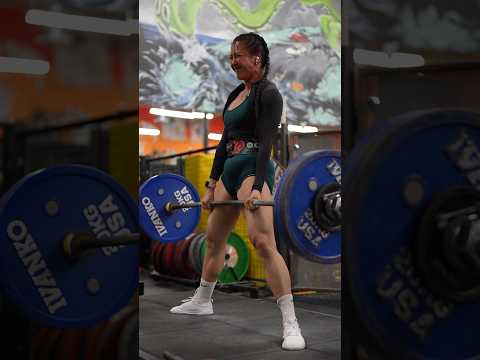 HIT A LIFETIME DEADLIFT PR WITH ME!!!! 331 LBS x 3