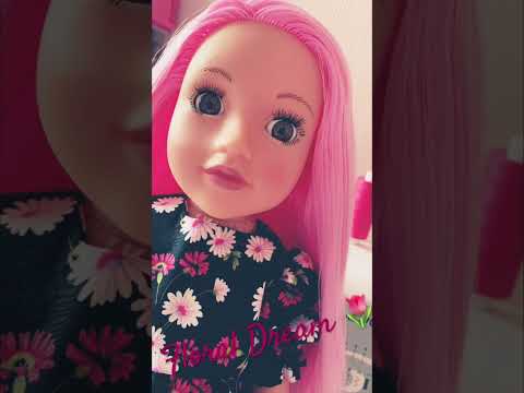 Sewing 🌷🌸💕#doll #dollsewing #dollclothes #pink #designafriend #dolls #pinkhair #floral 🛍️